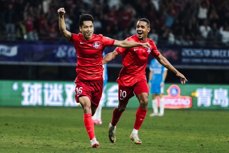 状态很火热！杨超声新赛季3场3球，与4名外援并列射手榜头名