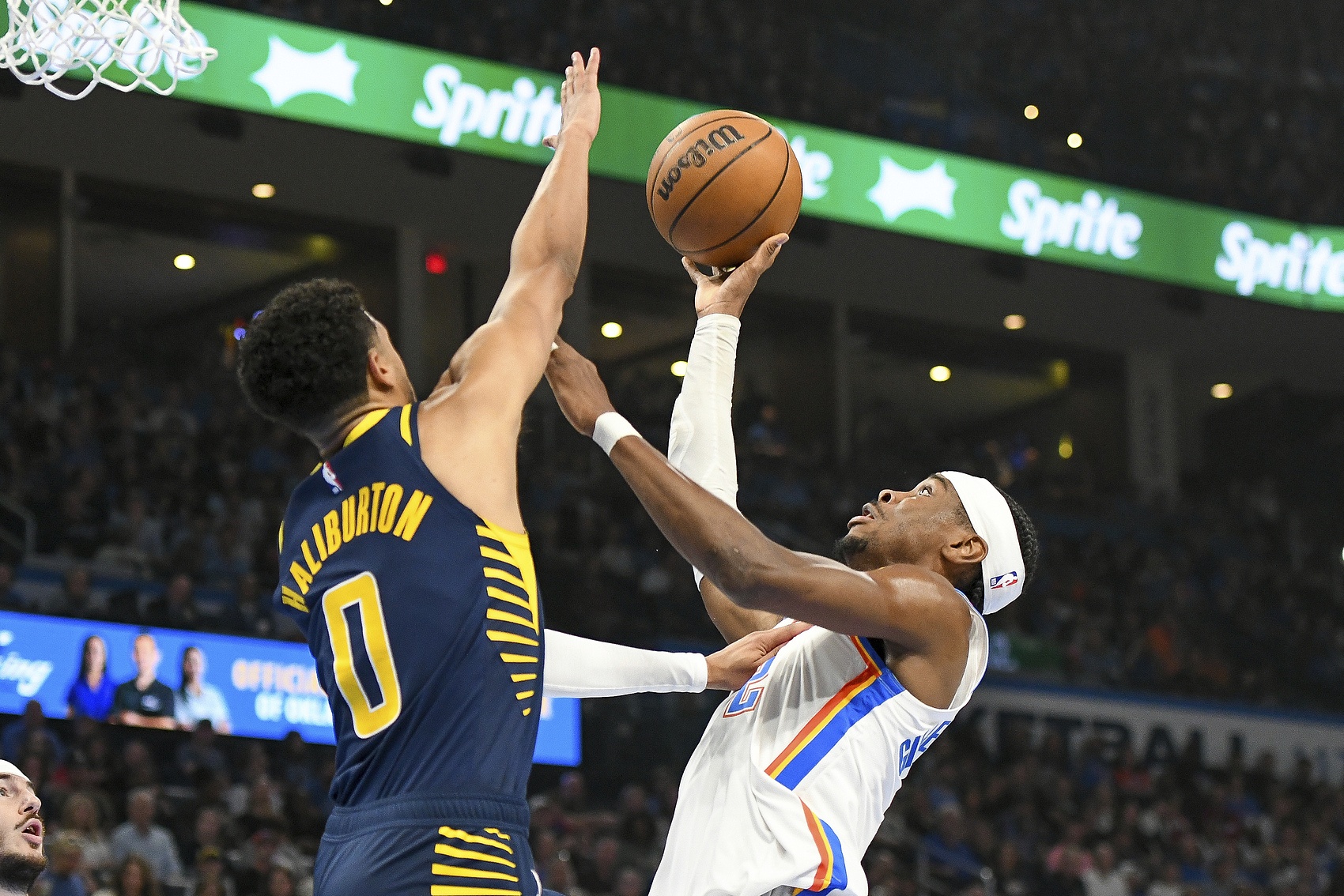 冲击29胜1负??雷霆常规赛对阵东部已拿27胜 追平NBA历史纪录
